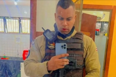 Polícia: “Entregue” PM suspeito de executar adolescente na Garibaldi se entrega no DHPP