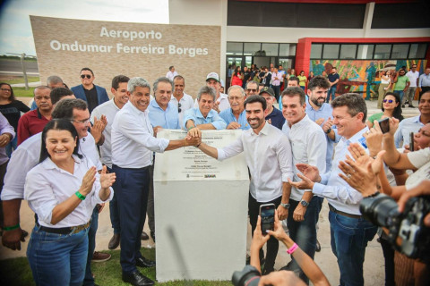 Política: Em partido de oposição, prefeito de Luís Eduardo Magalhães elogia “capacidade de diálogo e construção” de Jerônimo