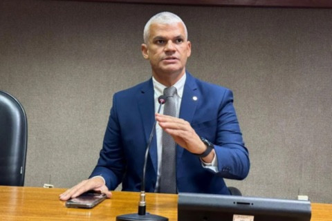 Política: Depois de muita repercussão com uma possível desistência da pré-candidatura a prefeitura de Feira de Santana, Pablo Roberto publica carta aberta ao povo de Feira de Santana