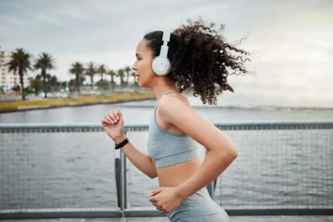 SaúdeMusica Saiba se a música atrapalha ou ajuda no rendimento esportivo