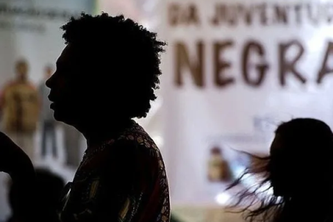 Brasil: “Jovens negros” Quatro em cada dez jovens negros já foram excluídos no trabalho