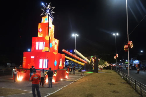 Feira de Santana: “Decoração natalina” Marcada para 6 de dezembro licitação para decoração natalina