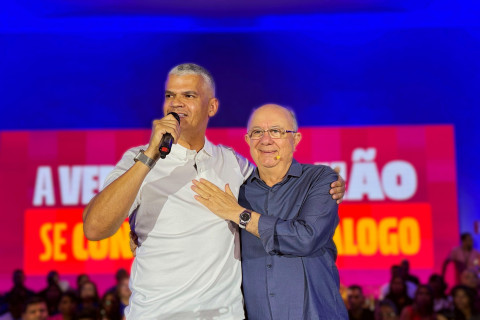 Política: Pablo é anunciado como vice na chapa de José Ronaldo