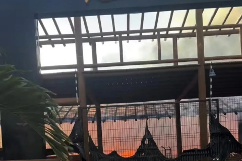 Feira de Santana: “Incêndio” Kabanas Music Bar é destruído por incêndio
